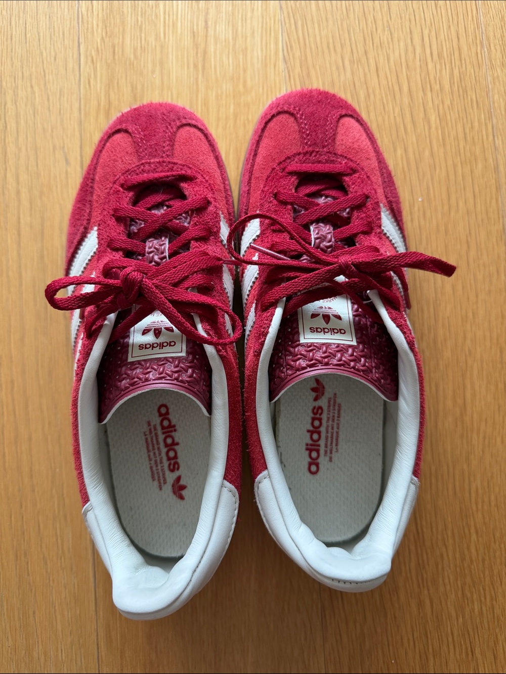 Like NEW Adidas Gazelle Shoes US6 Women